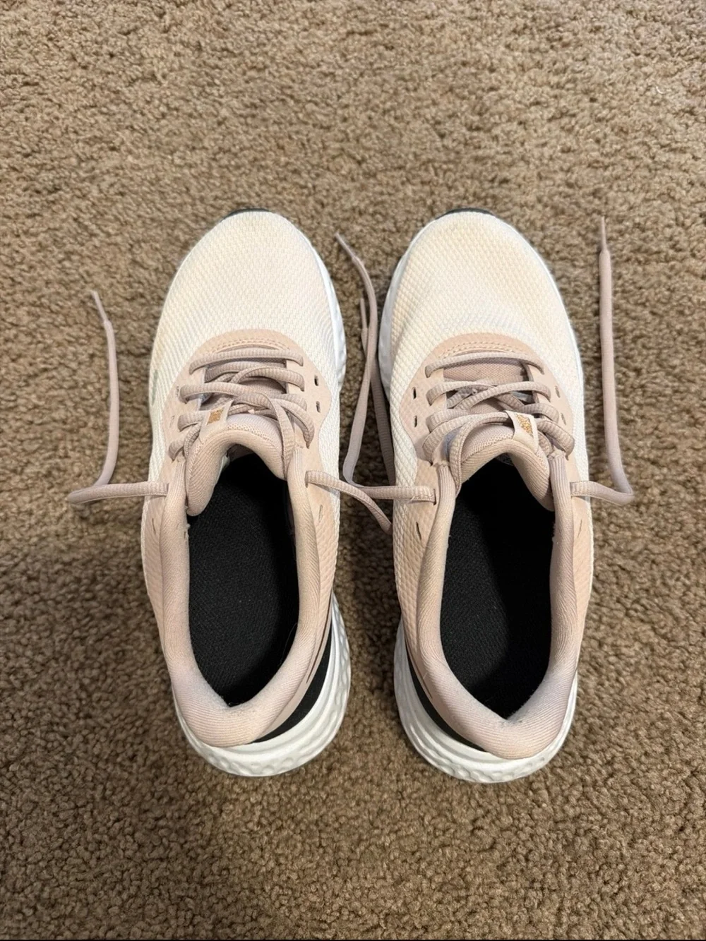 Women's Nike Revolution 5 Running Sneakers Pink